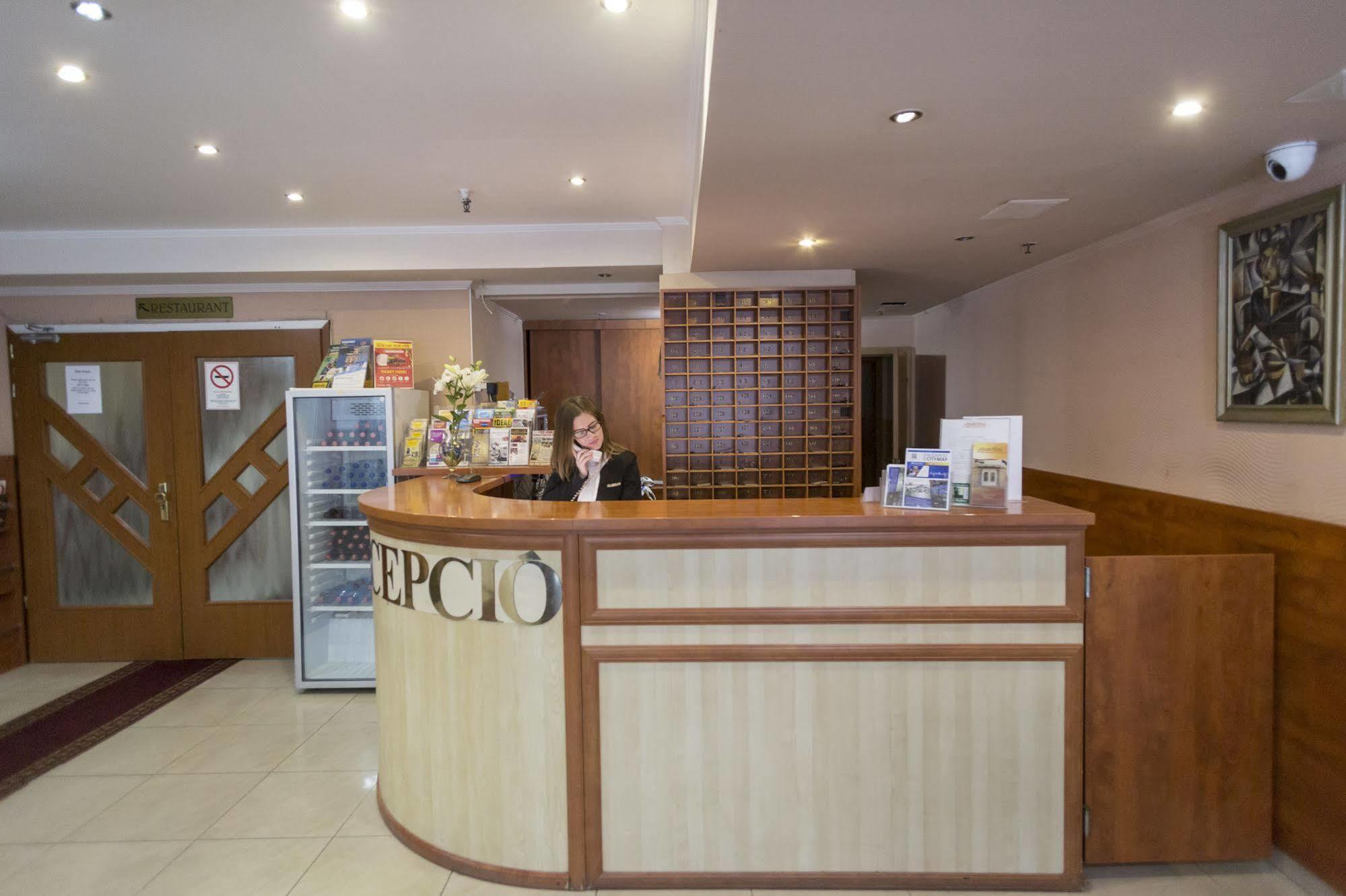大西洋酒店 布达佩斯 外观 照片